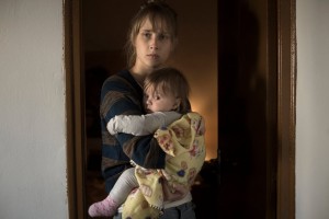 Madre e hija, futuro incierto. Foto: Cortesía.